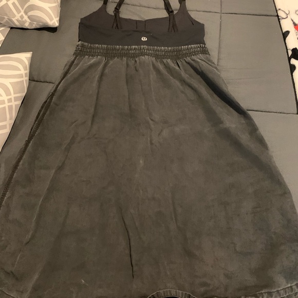 Lululemon dress - Picture 2 of 2